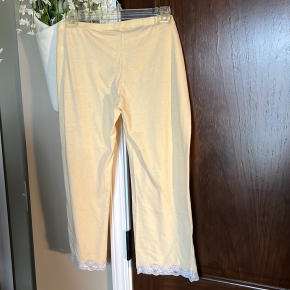 Sarah Spencer Intimates PJ Bottom Size Small - Picture 4 of 5